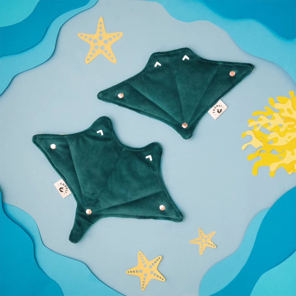Présentation des peluches évolutives en forme de raie manta de la marque made in France Toupli