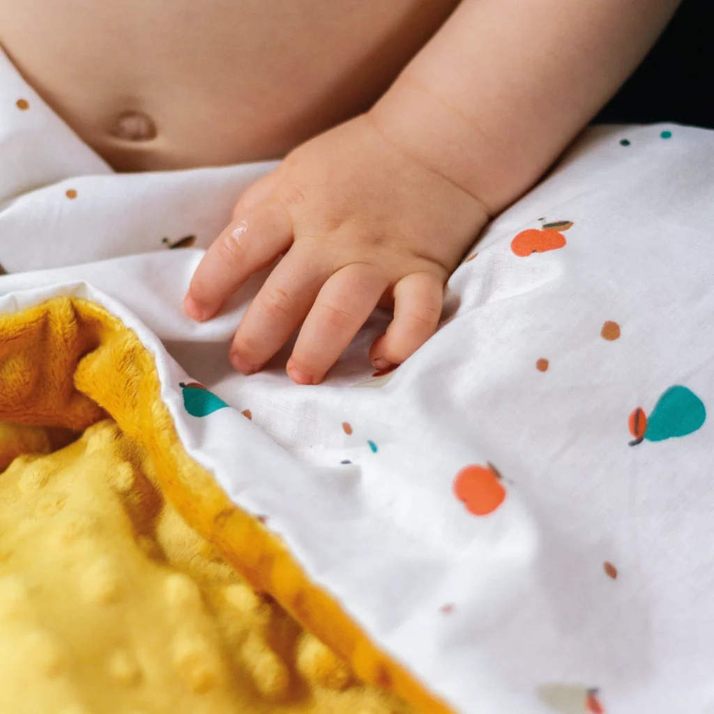 Gros plan sur les textures textiles de la marque Toupli